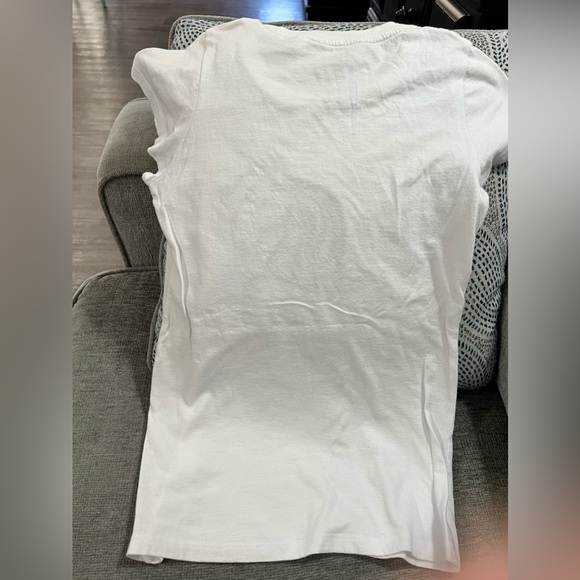 Guess Kids 4 tshirts size 12 - Picture 11 of 12